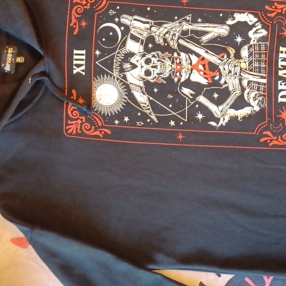 DOLLSKILL 2X BLACK LONG-SLEEVED SWEATSHIRT WITH PUNK ANARCHY IN RED ON FRONT - Picture 2 of 13